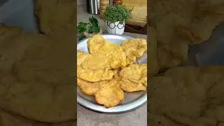 DOUBLE-BREADED CHICKEN CUTLETS