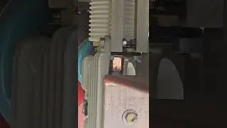 Inside a 34.5kv vacuum circuit breaker. Maintenance operation and brief explanation #highvoltage