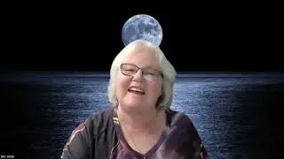 Foundation Friday ‘Prayer’ by Lucy Smith