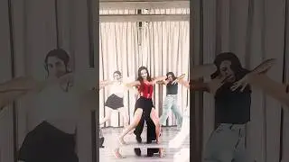 Vibe to hai ❤️ 😍 💖 🤤🦋__Credits___@preity_mukhundhan___#dancereels_#vibe_#song_#asakooda