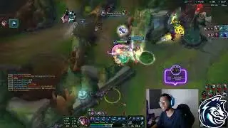 La "E" de IRELIA mas LARGA que he visto en mi vida...