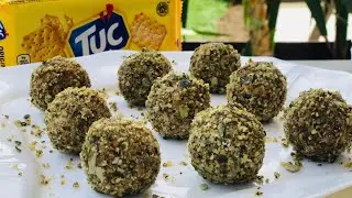 Slane kuglice sa krekerima | Tuc Cracker | Brzo slano predjelo