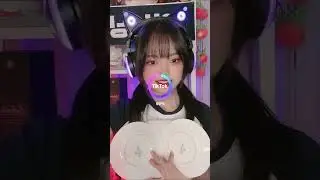 Lucy wants to be THICC 