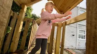The climbing frame is finished!
