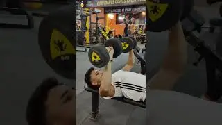 Hard Core 💪 #gymlife #fitnessmotivation #viralreels #gym #workout