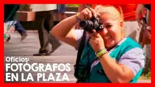 Photographers in the Plaza 24 de Septiembre