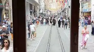 Nostalji Tramvayından İstiklal Caddesi Manzaraları