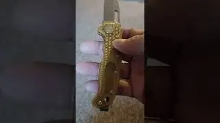 BladeHQ Exclusive 20CV Ultem AD20.5 Slicer