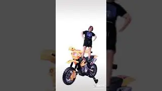 vc e sua amiguinha quer subir na minha motinha?