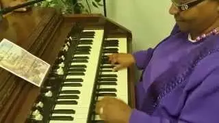Mother Plays Traditional Gospel Organ!