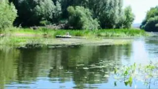Рыбалка на Оке-10 Плывем домой,кувшинки,баржа и мальки.
