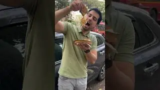 Eating the Most Expensive Omlette of my Life || Rs.50 VS Rs.500 Omlette 🍳
