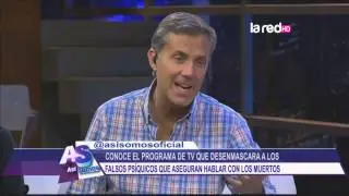 Conoce el programa de TV que desenmascara a los falsos psíquicos que aseguran hablar con los muertos