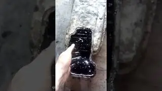 Приехала машина на ремонт.