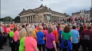 Sing in the City Edinburgh Fringe 2023 Ed Sheeran & Blondie mashup with Hanley and the Baird