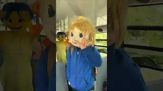 INSIDE OUT 2 X RILEY ON SCHOOL BUS!