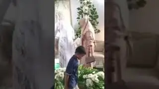 Pengantin cantik nya ketinggalan