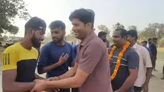 क्रिकेट उद्घाटन का दृश्य