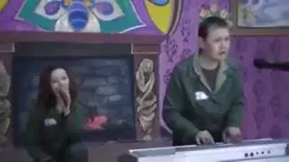 Женская колония -  Не уходи