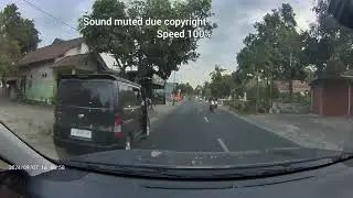 dashcam kab blitar, laka mobil vs motor