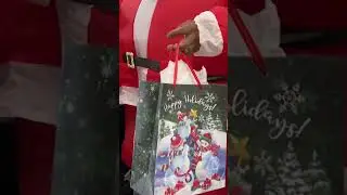 Santa Claus is coming to town… in style