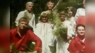 Среди долины ровныя