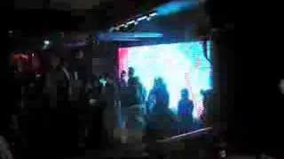La Pixeleria + Bad Boy Orange en Bahrein