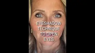 Eyeshadow Technique to Open Eyes