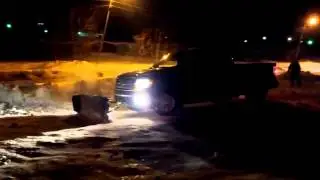 Ford F150- 2009 чистим снег снегоотвалом