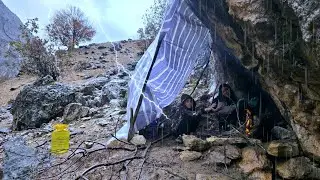 Deadly Zagros Storm | Mother and child trapped in Iranian cave
