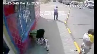 Нива сбила двух мальчиков на 