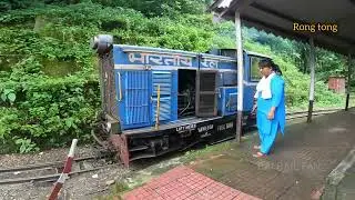 Rong tong railway station | Himalayan princess saloon coach of DHR . #rairailfan TOY TRAIN VIDEO