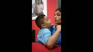 Mãe e Filho - Amor de mãe - Mãe e filho brincando