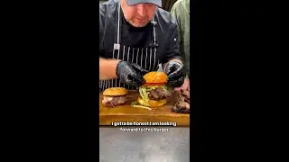 BRISKET DELUXE BURGER!