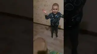 Игнатик танцует под Рандеву