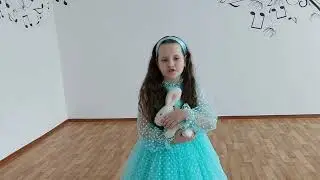 "Цветы для мамы" сл. и муз.Е.Обуховой, исполняет Данилова Полина (6 лет), МАДОУ "Д/сад 16"