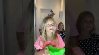How to meet uninvited guests 🤣