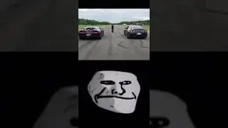 GT-R R35 vs Bugatti Chiron 