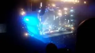 Biffy Clyro - Bubbles live at Leeds Arena