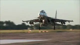 Russian Navy Su-30SM refueling by an Il-78