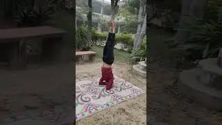 प्रतिदिन अवश्य करें शीर्षासन का अभ्यास 🧘🏻‍♂️