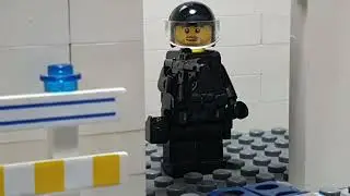 The lego zombie:SCP guard vs police officer