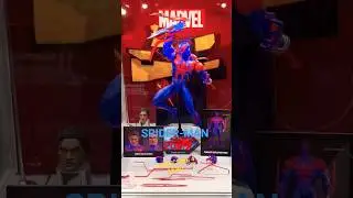 #marvel #spiderman2099 #hottoys #sideshow #collectibles #shorts