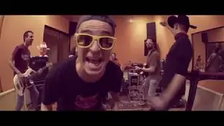 Strombers - Somos amigos (SimpleClip Oficial)