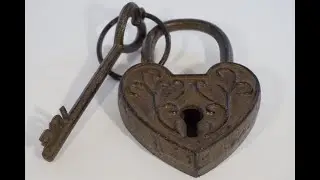 ПОЧЕМУ ЗАМОК И КЛЮЧ БЫЛИ  ПРИВИЛЕГИЕЙ ТОЛЬКО БОГАТЫХ ВЕЛЬМОЖ ? ЗАМОК КЛЮЧ ДВЕРЬ.