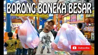 capit boneka besar di timezone supermall karawaci - claw machine - mama jajan epsd 25