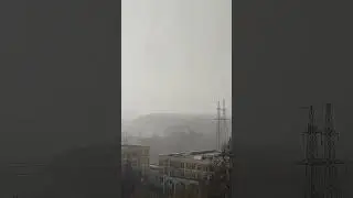 Ветер, дождь, град... Москва сейчас 🎓💨🎐☔