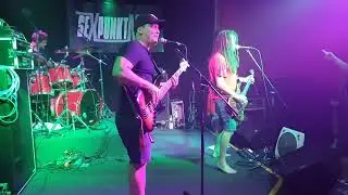 SexPunktNull - Verschwendet (live)