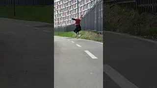 Первые ступени!#скейтбордингвмассы #skateboarding #braille #fail #board #скейтпарк #самокат #scoot