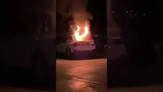 Bmw in flames ! Firemans in action !